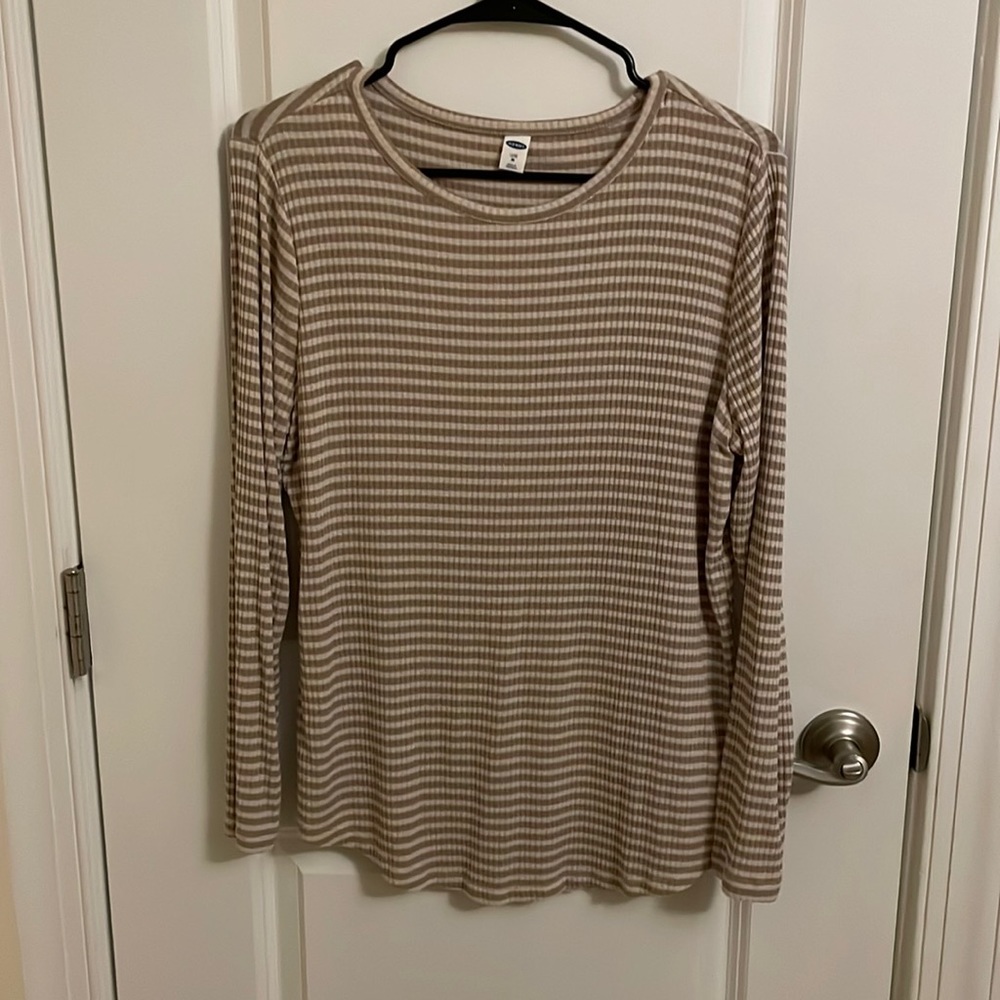 Old Navy long sleeve